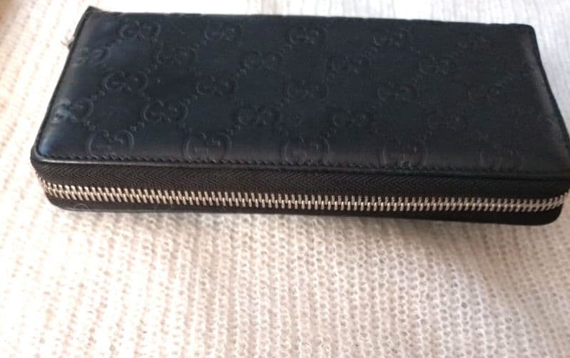 GUCCIシマ ブラックレザー長財布