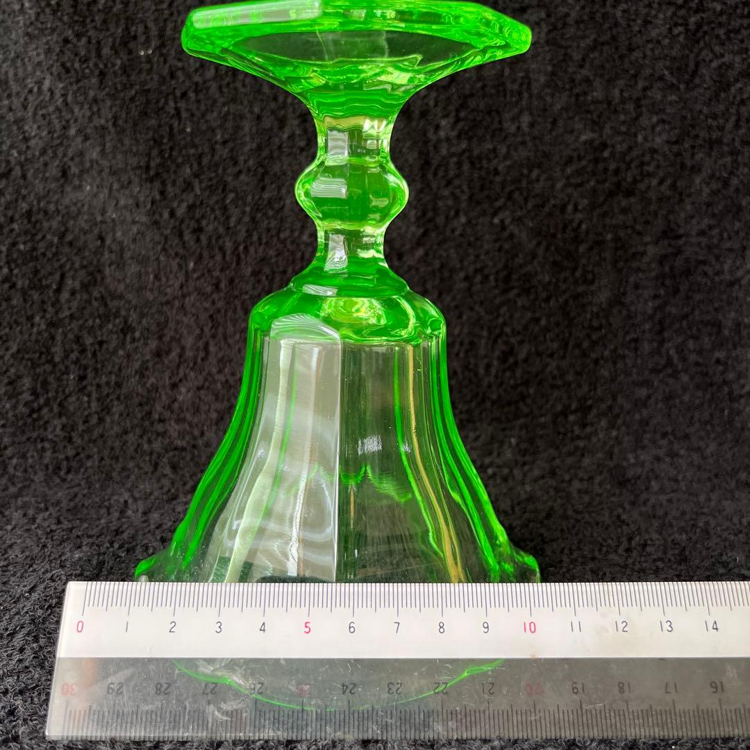 『ヴィンテージ、レア』ウランガラス製　ゴブレット、パフェ、サンデー