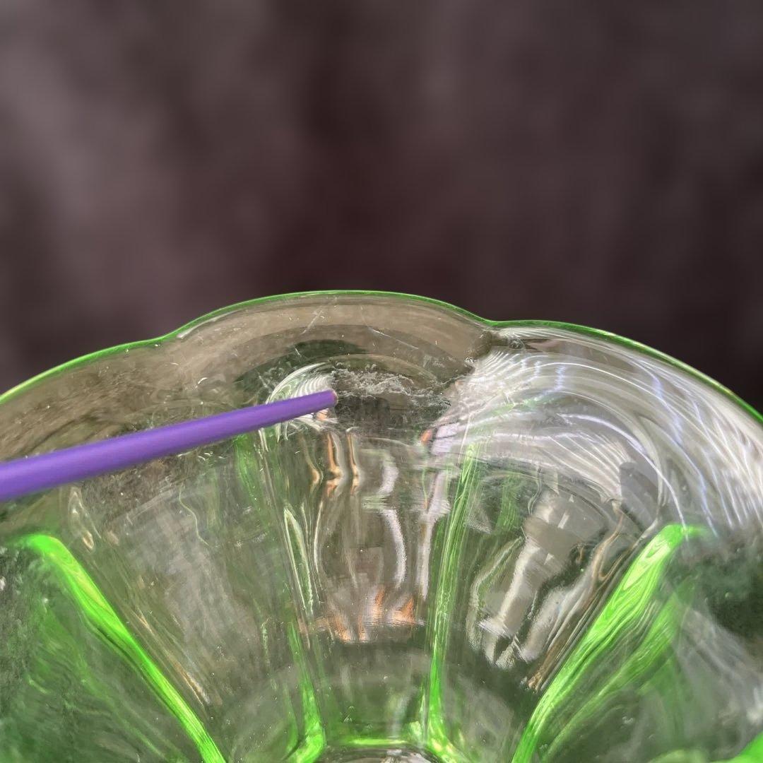 『ヴィンテージ、レア』ウランガラス製　ゴブレット、パフェ、サンデー