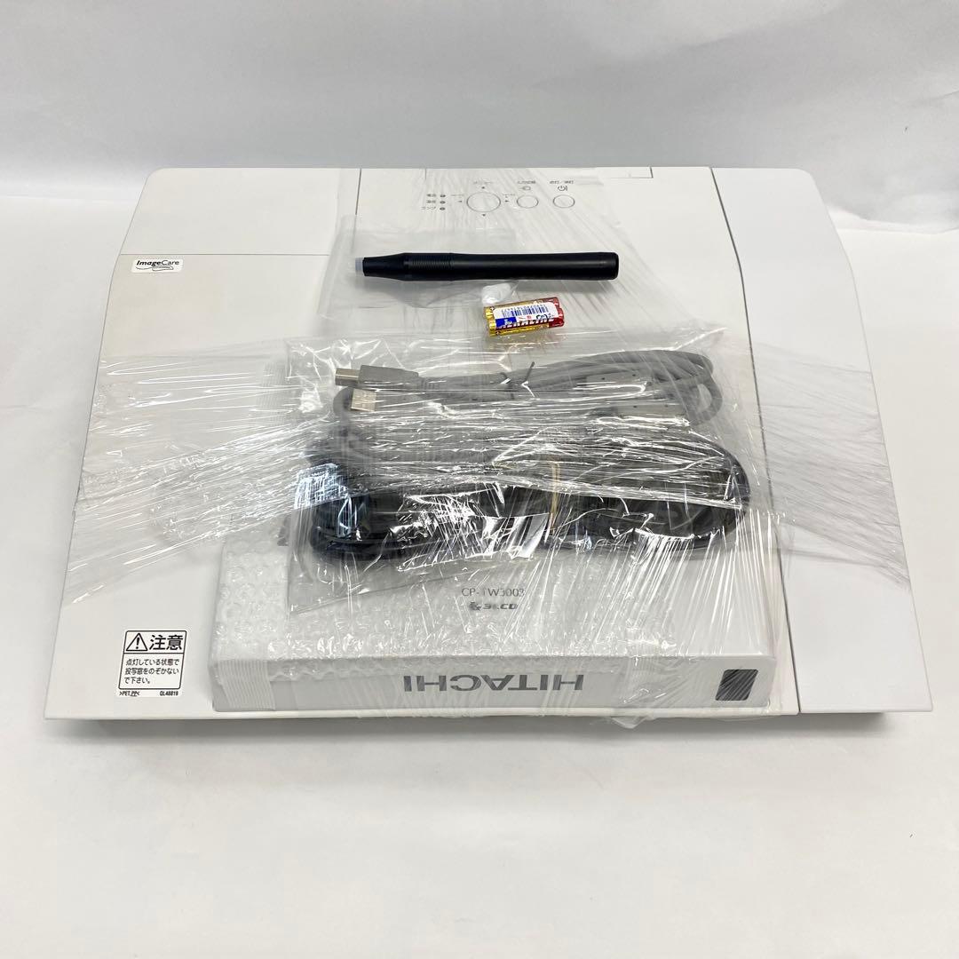E113 美品 超短焦点プロジェクター HITACHI 日立 CP TW3003