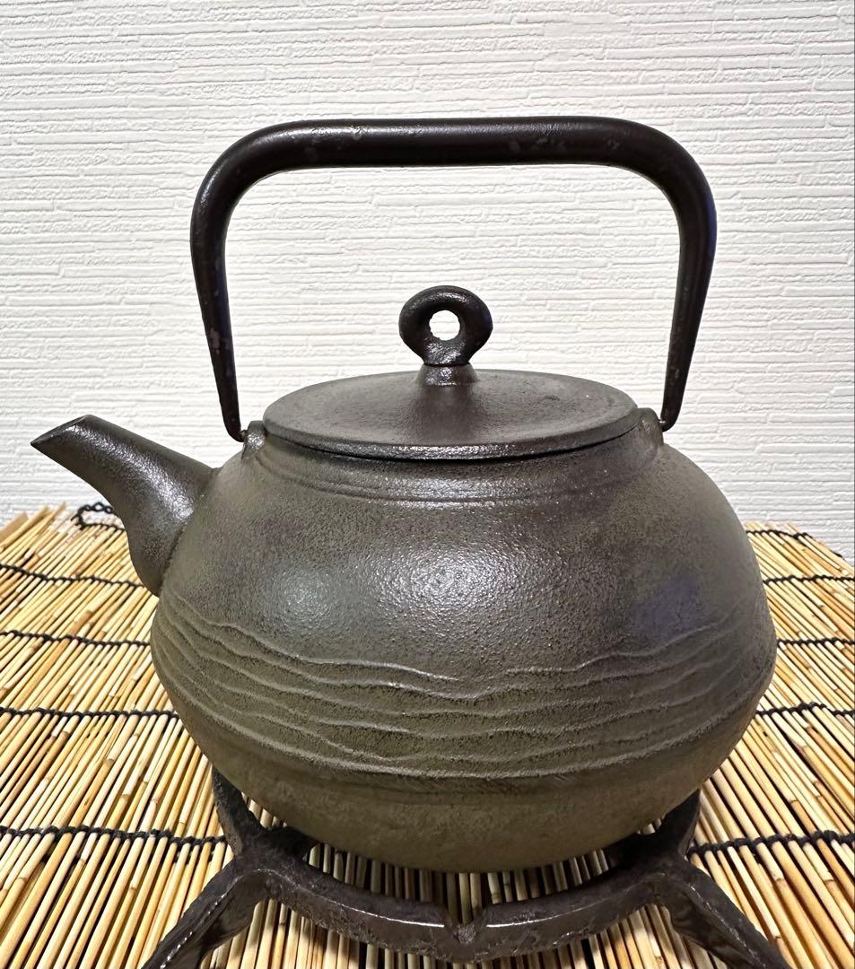 未使用品　南部宝星堂造　１３型　糸目肌　南部鉄瓶　NE様　売約済み