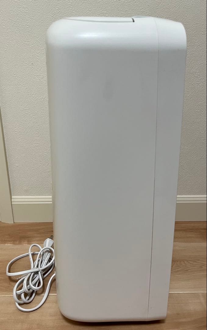 シャープ 除湿機 衣類乾燥 プラズマクラスター CV-J71W 2019年製