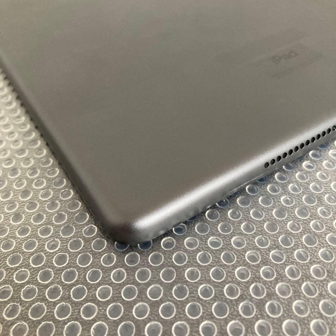 2766【早い者勝ち】iPad8 第8世代 32GB WIFIモデル☆