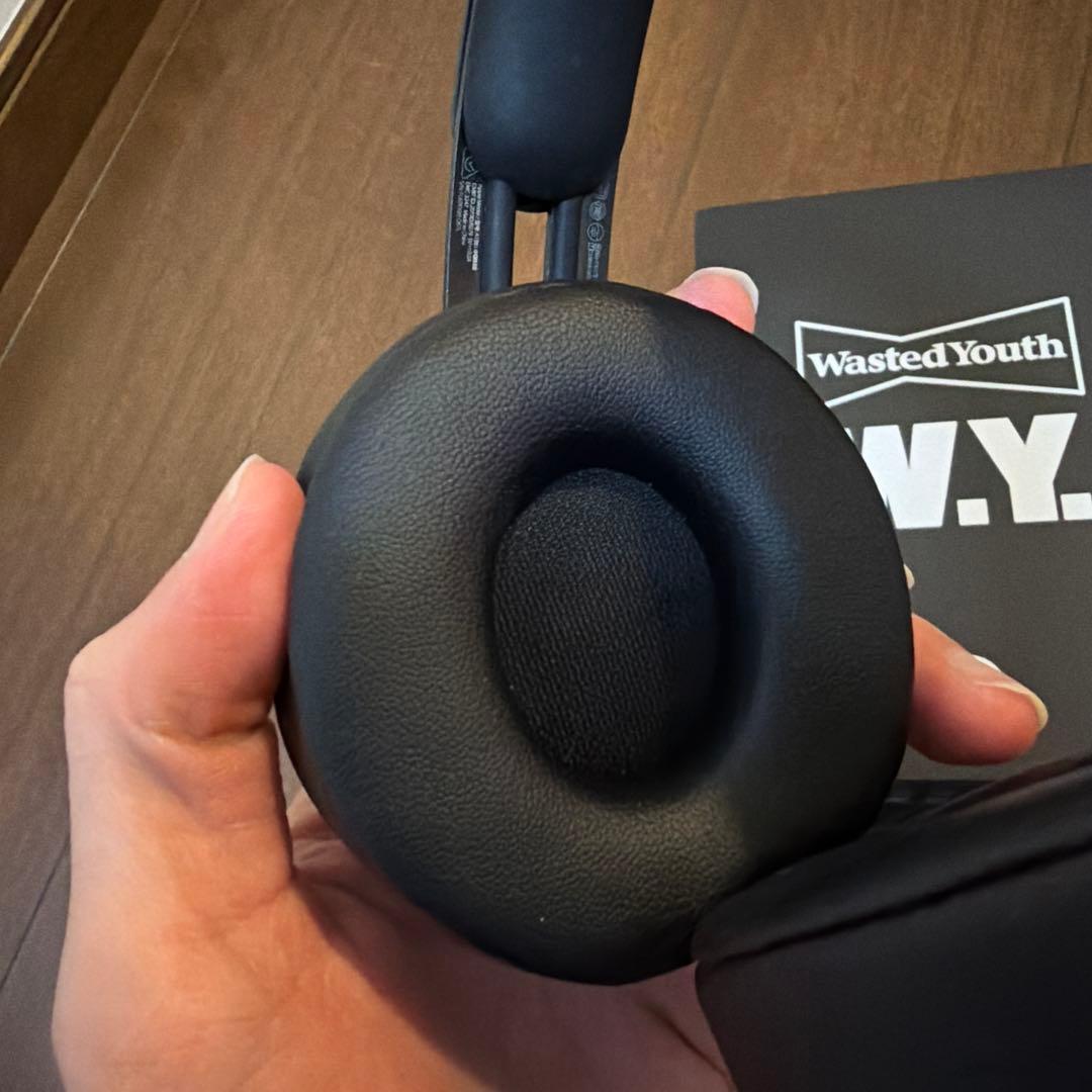 Beats Solo Pro Wasted Youth ブラック