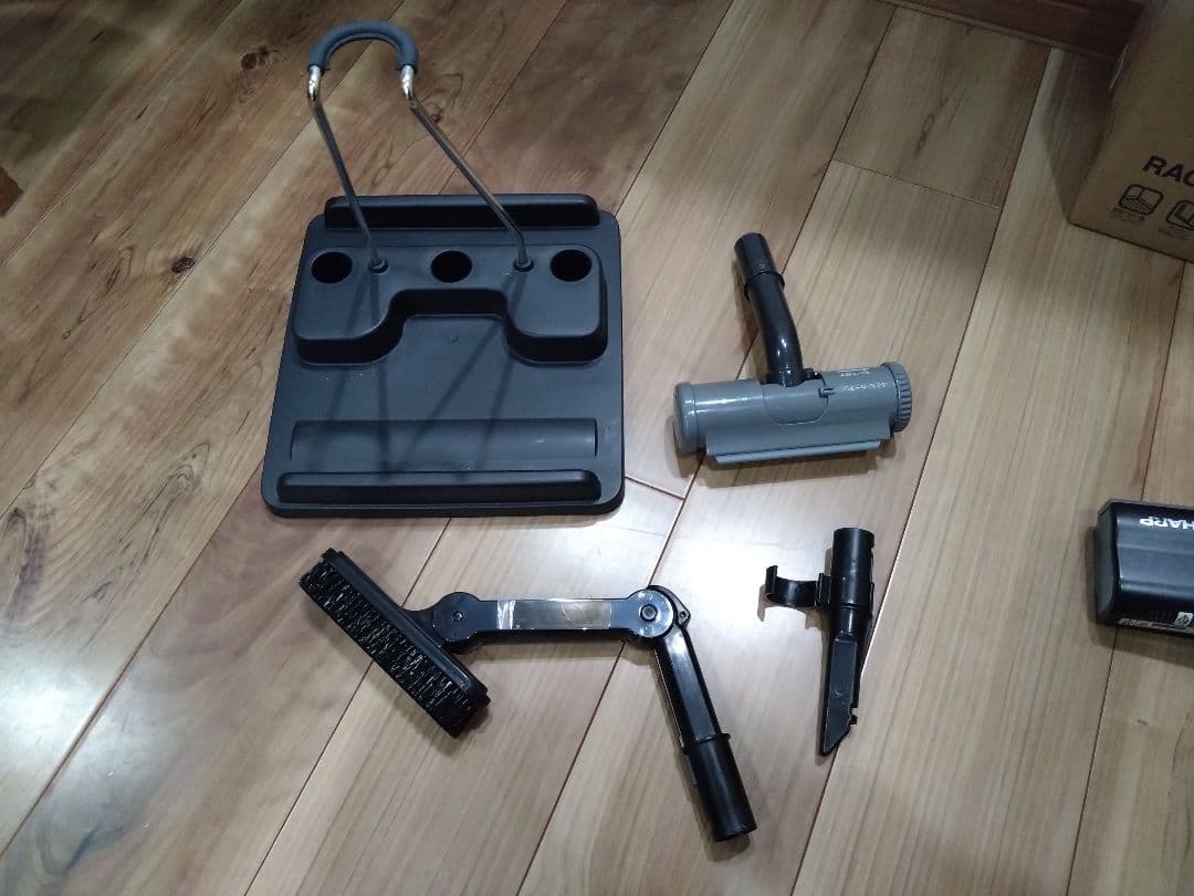 ☆SHARP EC-SR9-B シャープ コードレス掃除機 2024年製☆