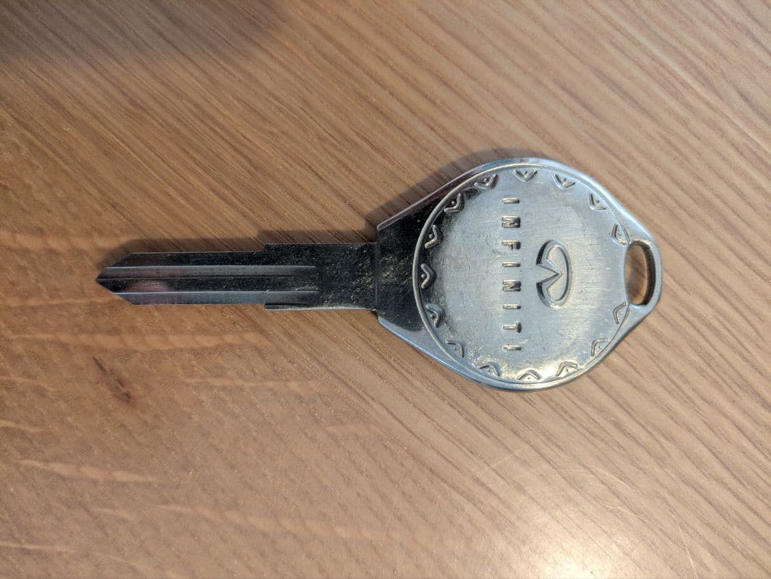 INFINITI ブランクキー 未使用 合鍵 ★Y30 Y31 Y32★