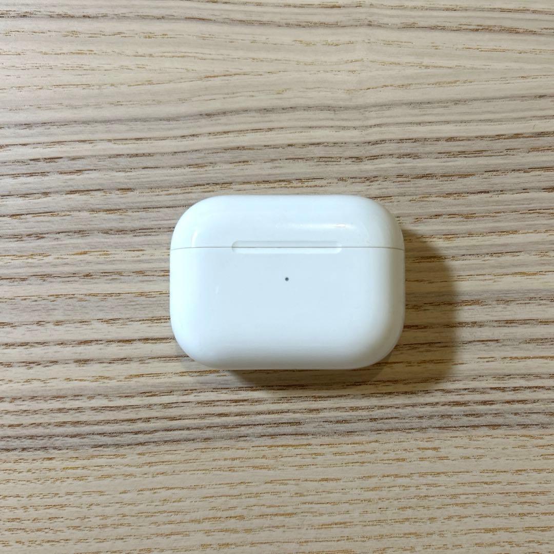 AirPods Pro 充電ケース付き ホワイト