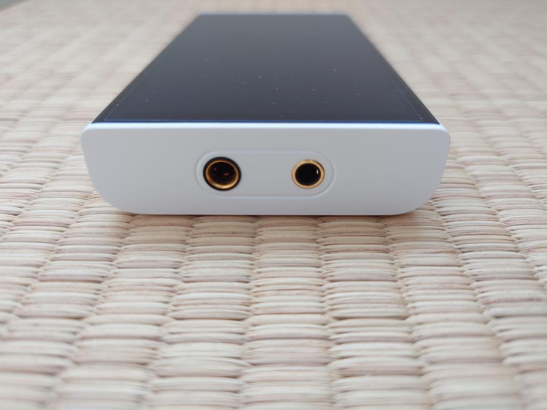 ACTIVO P1 デジタルオーディオプレーヤー（ケース付）