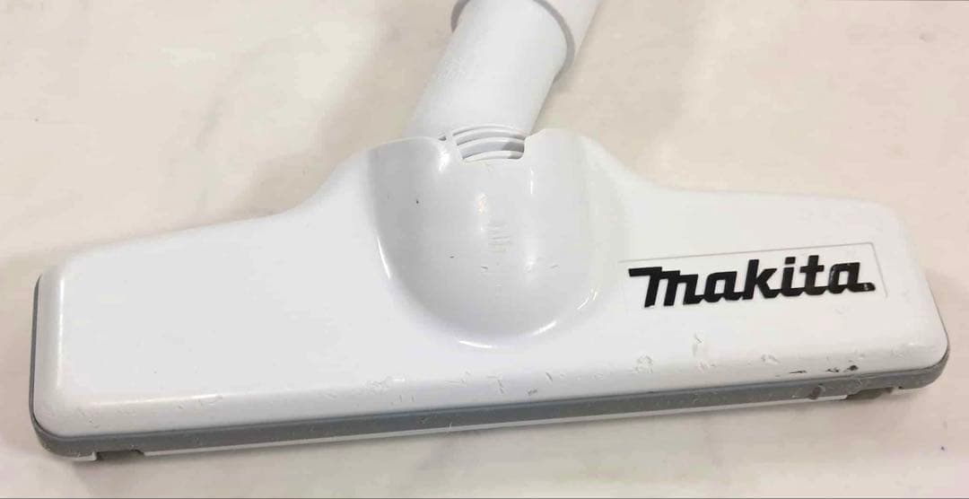 マキタ 充電式クリーナー CL107FD