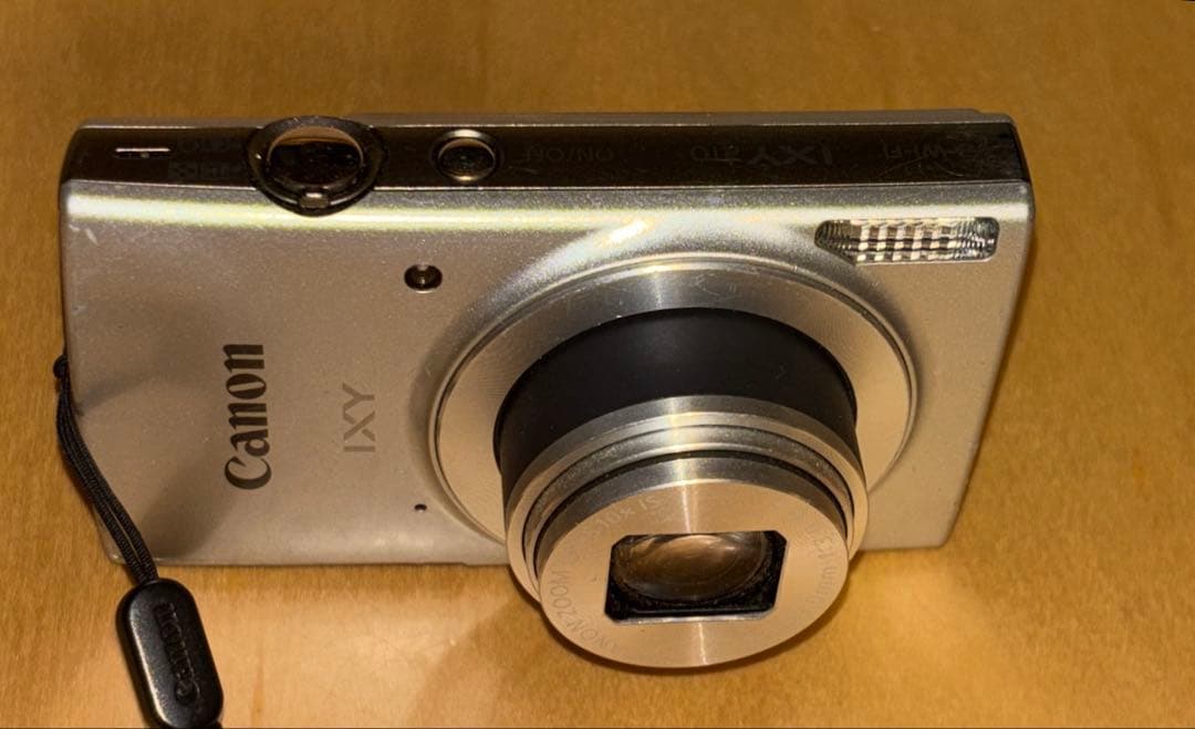 『値下げ』Canon IXY 210 コンパクトデジタルカメラ　動作確認済み