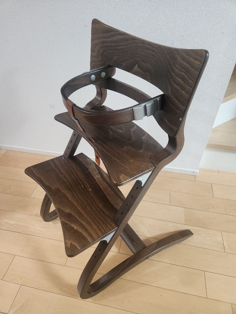 Leander ハイチェアー　ウォルナット