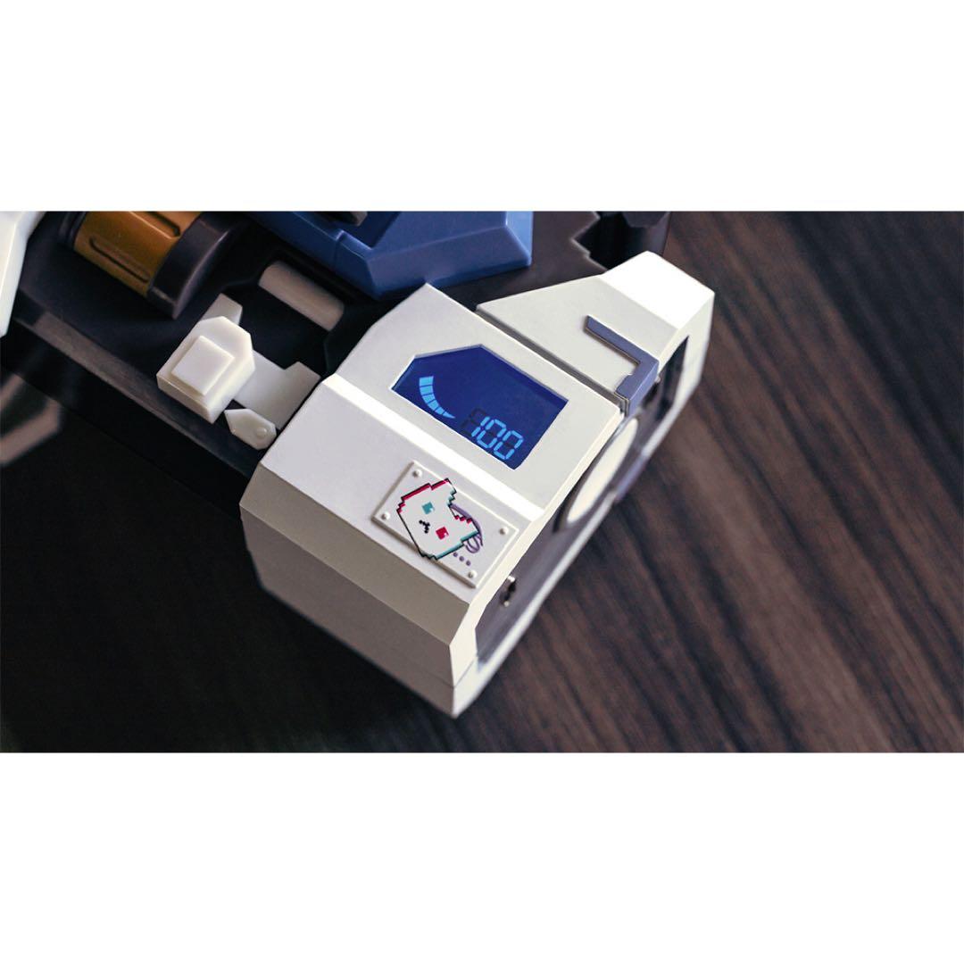 【ブルーアーカイブ】モバイルバッテリー（光の剣：スーパーノヴァ）