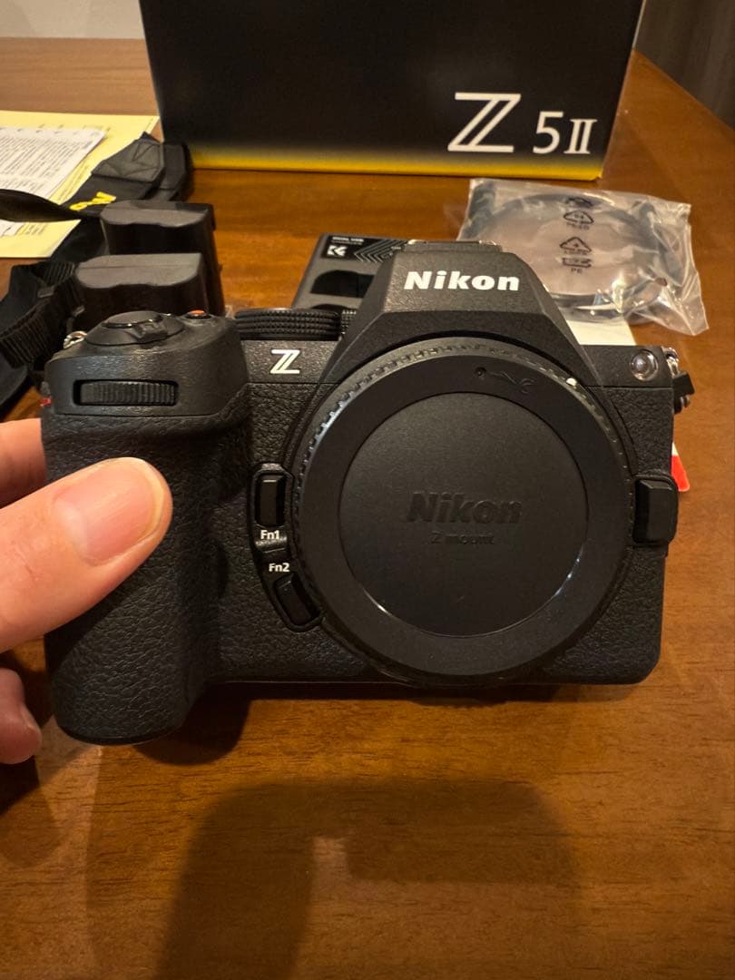 NIKON z5ii 美品 ボディーおまけ付き シャッター回数2099回