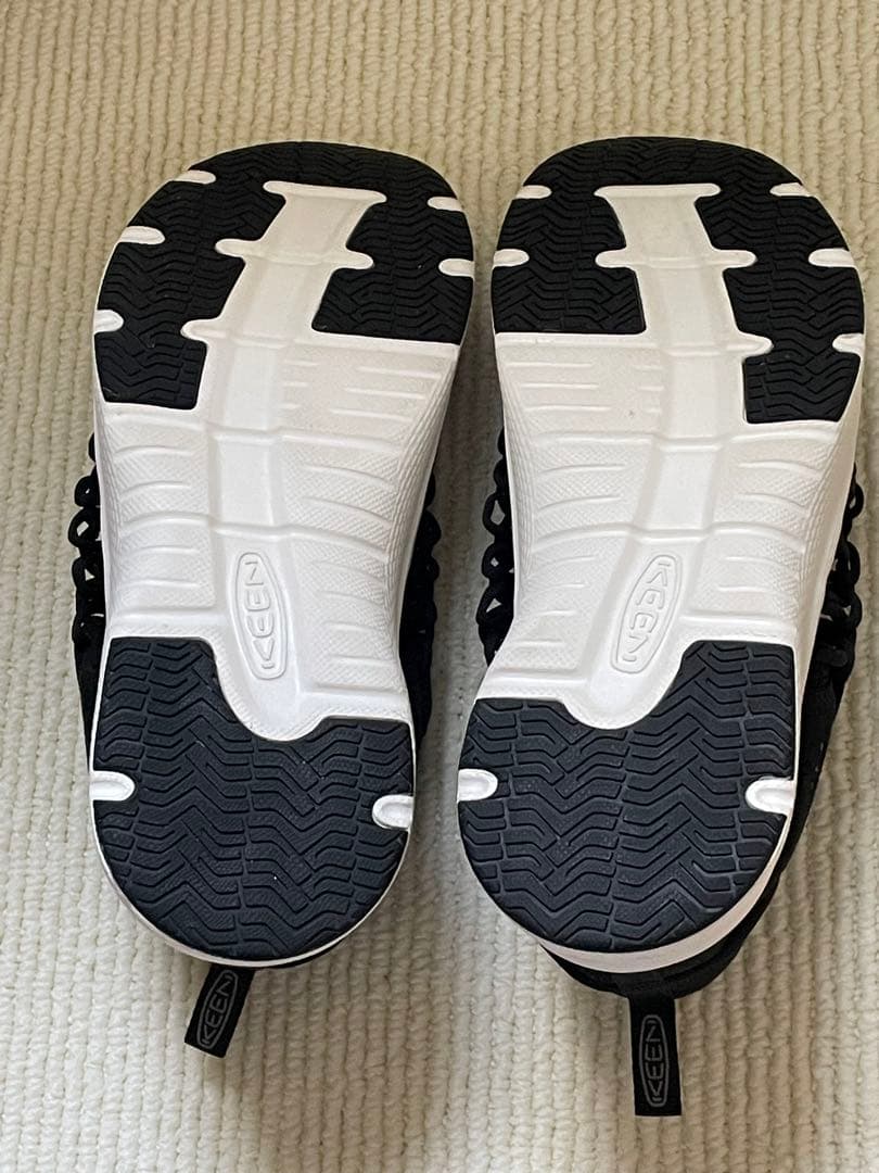 [KEEN] サンダル UNEEK O3 ユニークオースリー メンズ