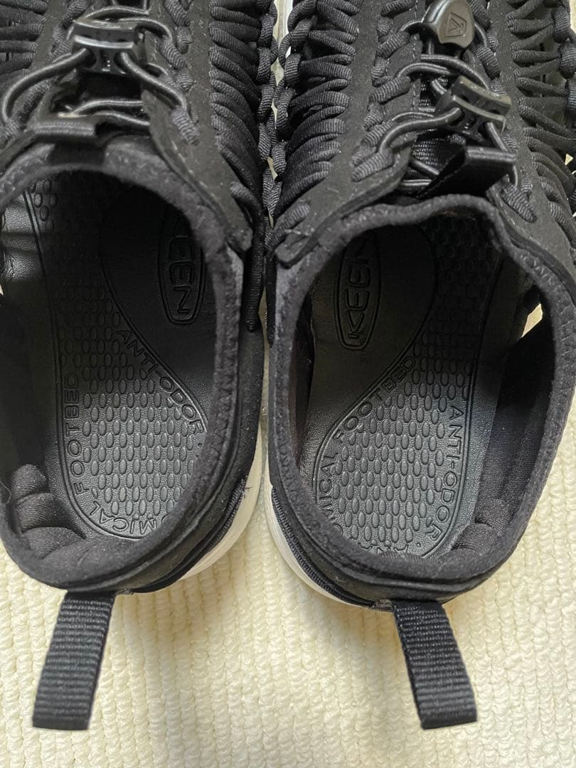 [KEEN] サンダル UNEEK O3 ユニークオースリー メンズ