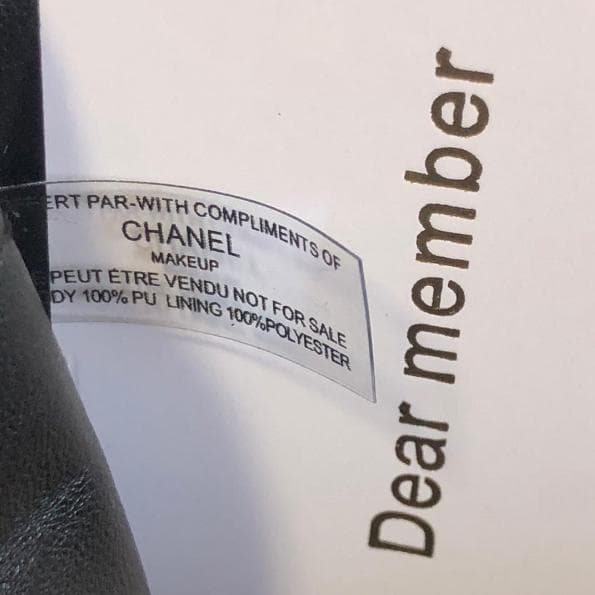 ★顧客限定VIPノベルティ ツツイードポーチ ブラック・ホワイト