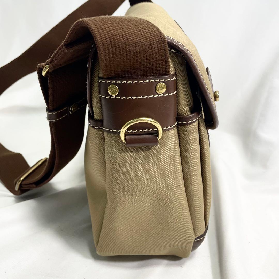 ハンティングワールド サファリトゥデイ メッセンジャーバッグ 大容量 多機能 茶