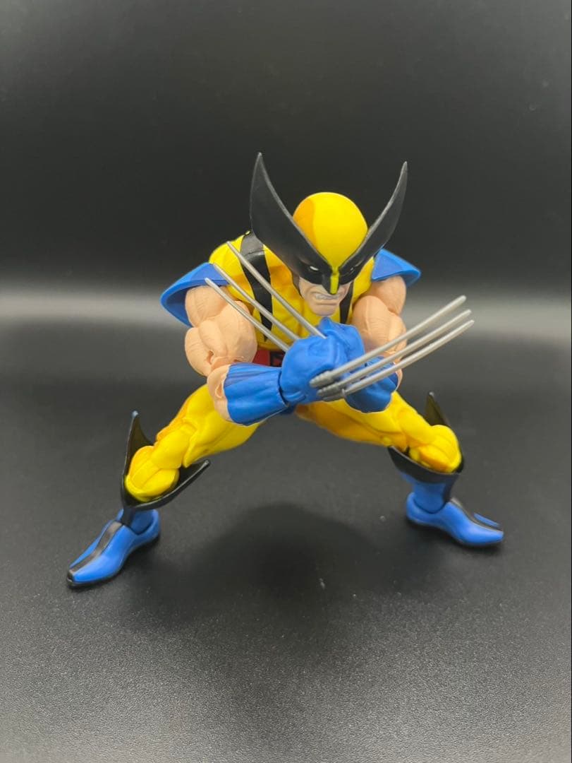 マーベルレジェンドX-MEN VHS サイクロプス　ウルヴァリン2体セット