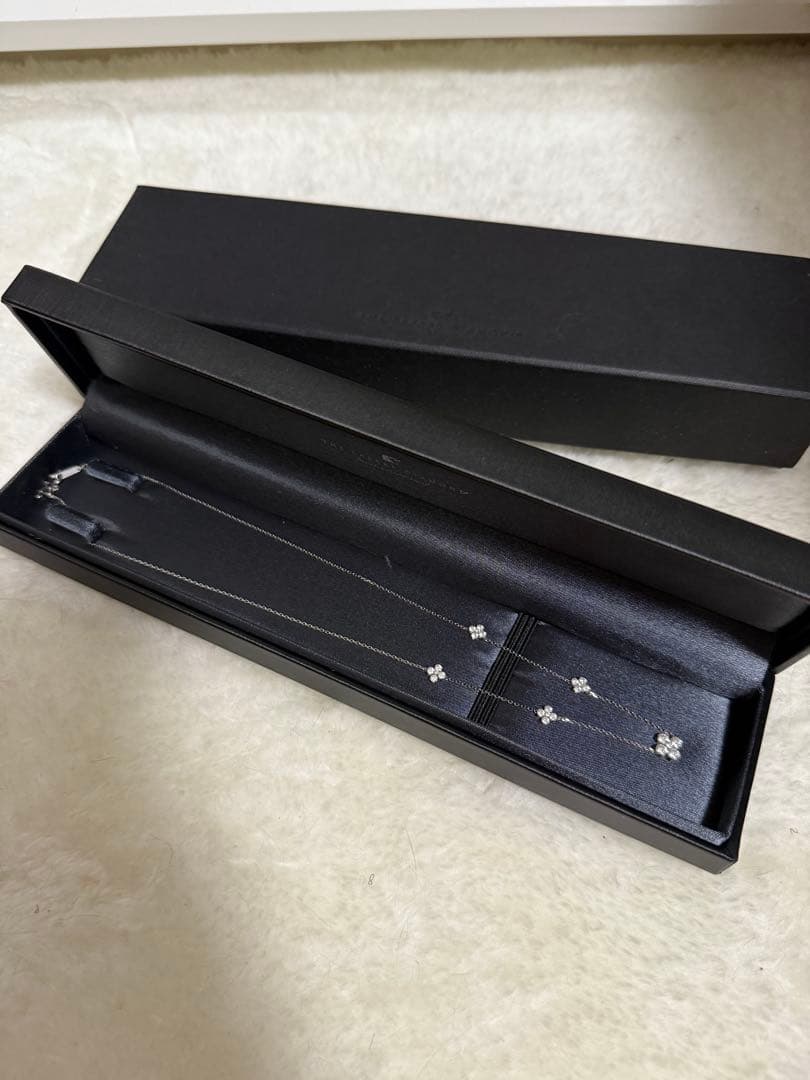 【美品】 ダイヤネックレス　総ダイヤ1.1キャラット