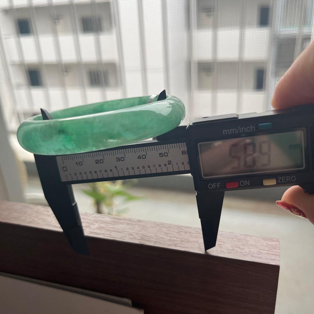 美品翡翠飘花バングル