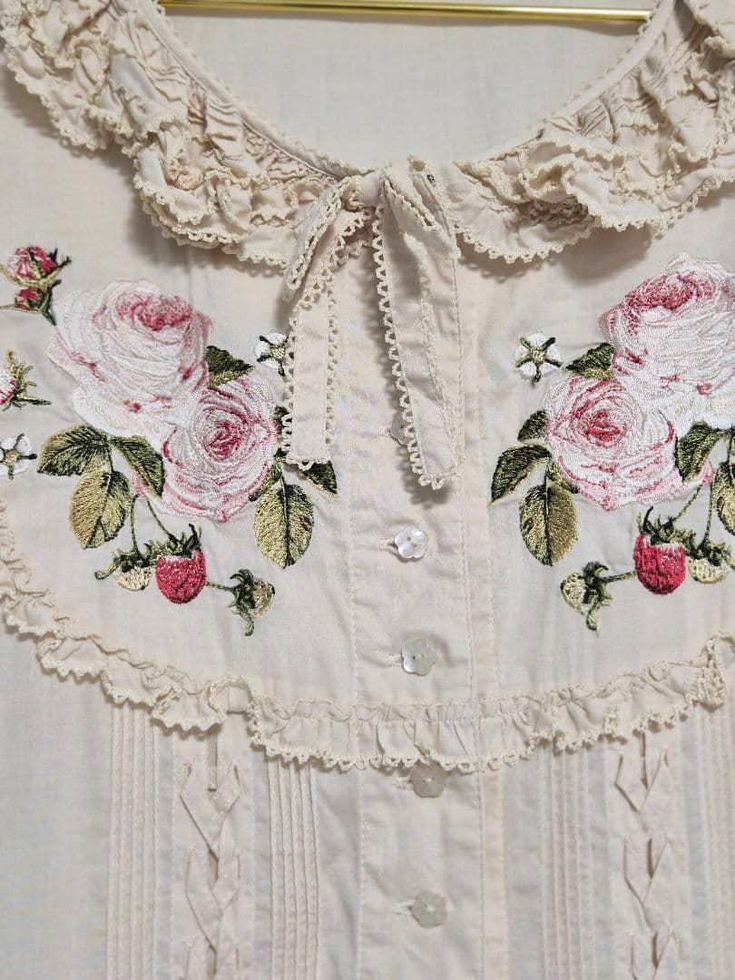 PINK HOUSE Berry Rose刺繍入りパッチワーク風ワンピース