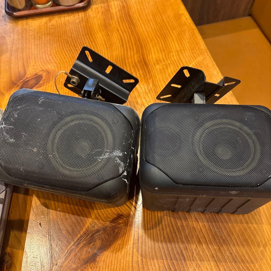 コンパクト ブラック スピーカー 壁掛け