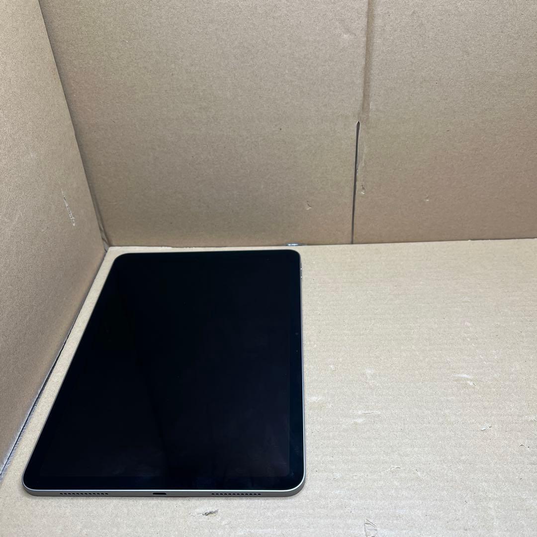 イッサ　iPad Air (M3) 11インチ WIFI スペースグレイ