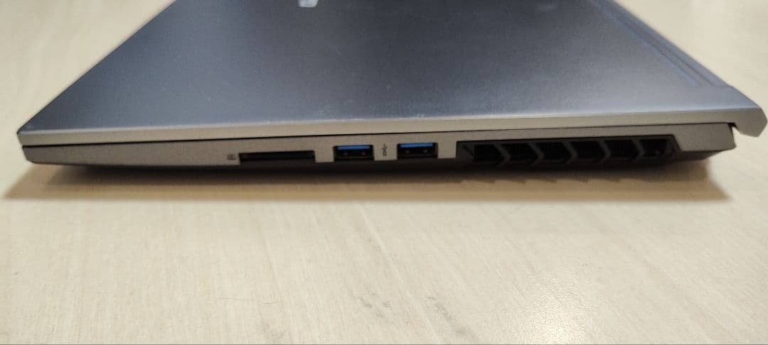 ゲーミングノート　galleria i7 13700h rtx4050 ジャンク