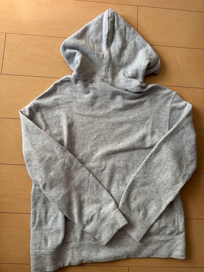 COMME des GARCONS ハートワッペンロゴパーカー 入手困難