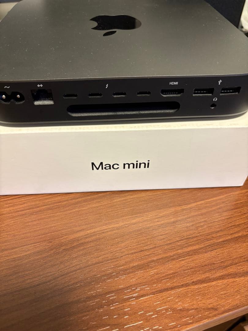 Mac Mini（2018）3.0Ghz 6コア i5 / 8GB /256GB