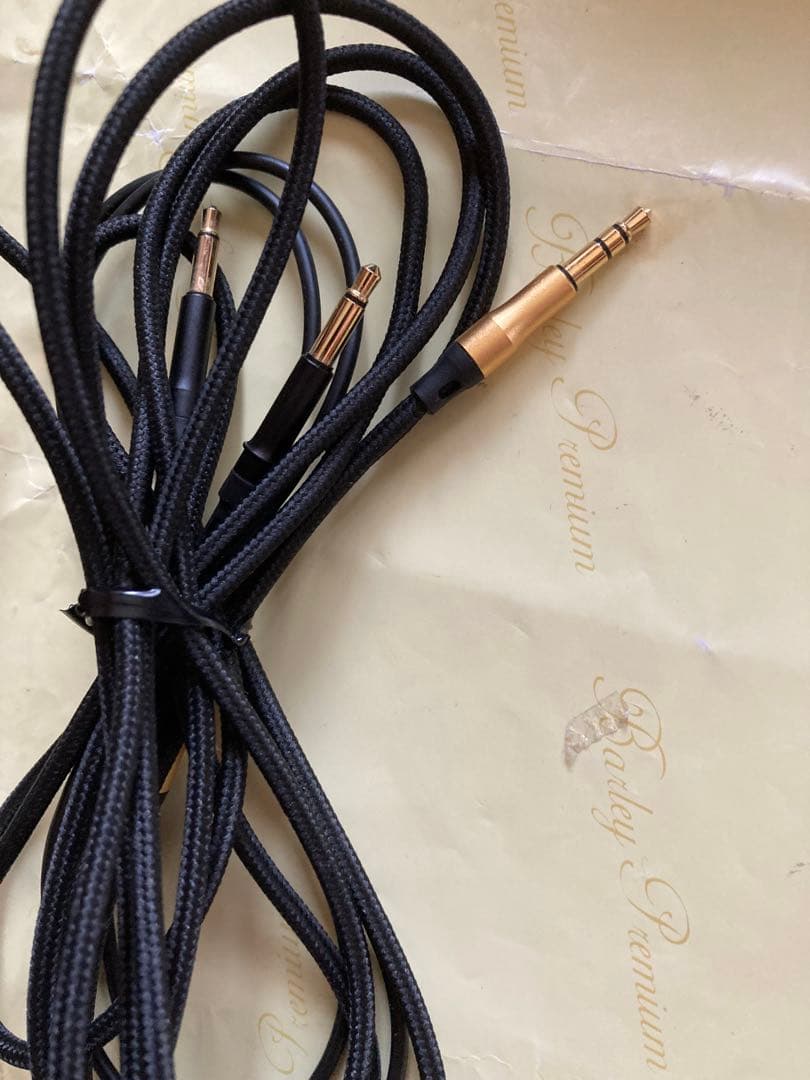 ヘッドホン MEZE Audio 99Classics