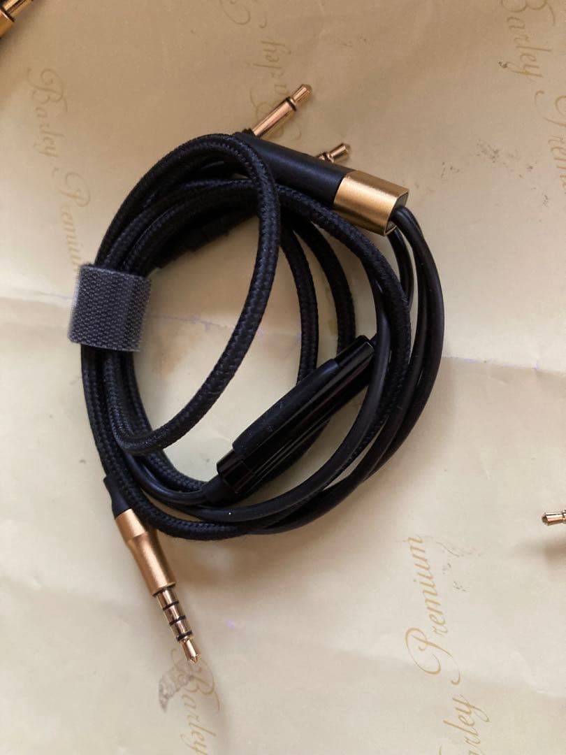 ヘッドホン MEZE Audio 99Classics