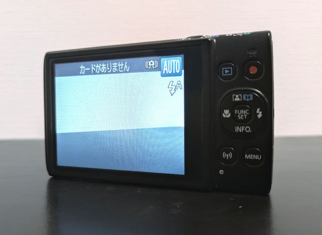 ＊美品＊Canon IXY650 Black_デジタルカメラ_充電器充電池付き