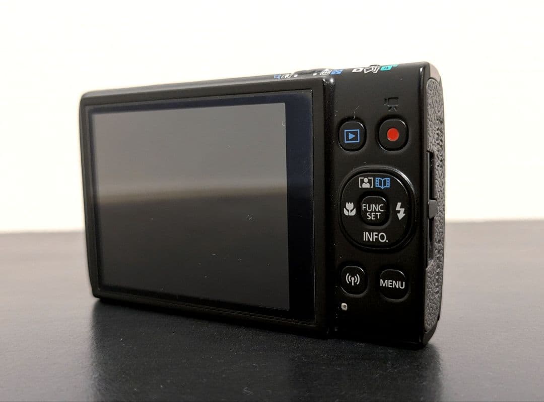 ＊美品＊Canon IXY650 Black_デジタルカメラ_充電器充電池付き