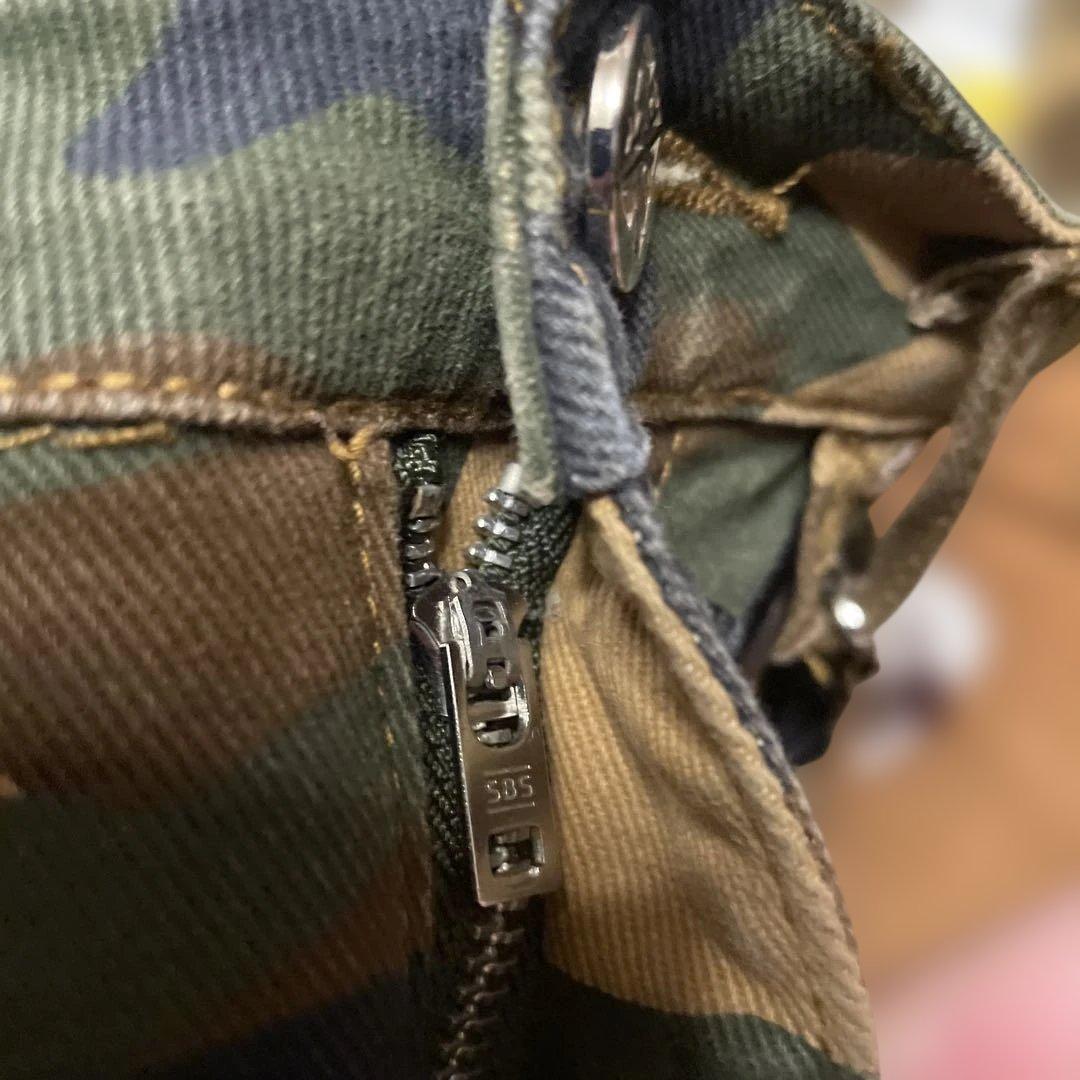 り*。様 GUAPI 迷彩柄ブーツカットデニム 30