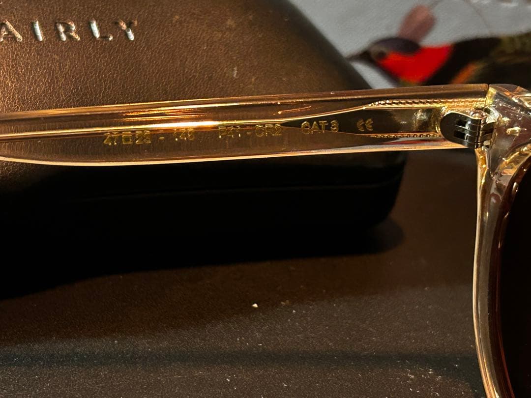 Jimmy Fairly クリアフレーム サングラス