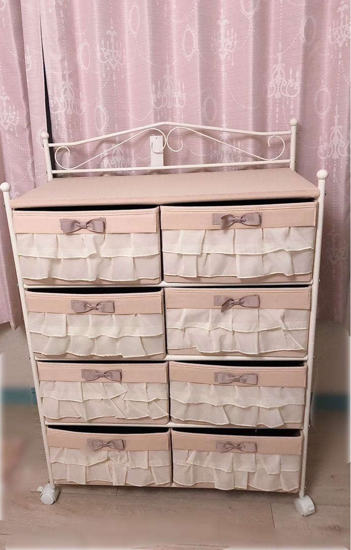 ピンクのフリル付き収納チェスト ロマプリ 量産型