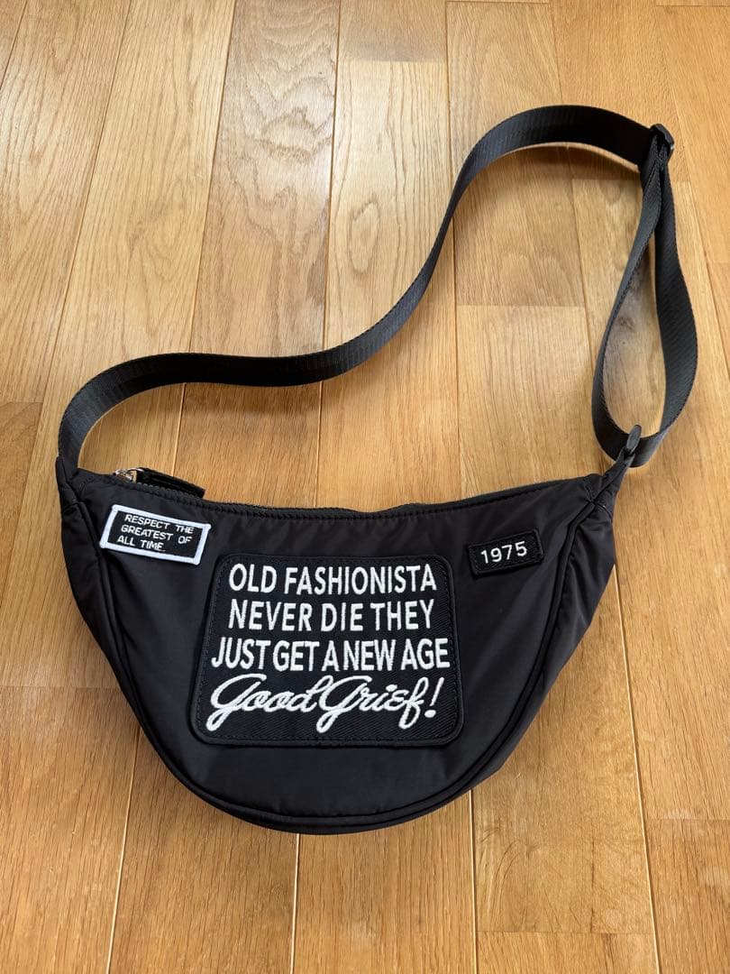 GOOD GRIEF! ⭐︎ PATCHED BANANA バッグ