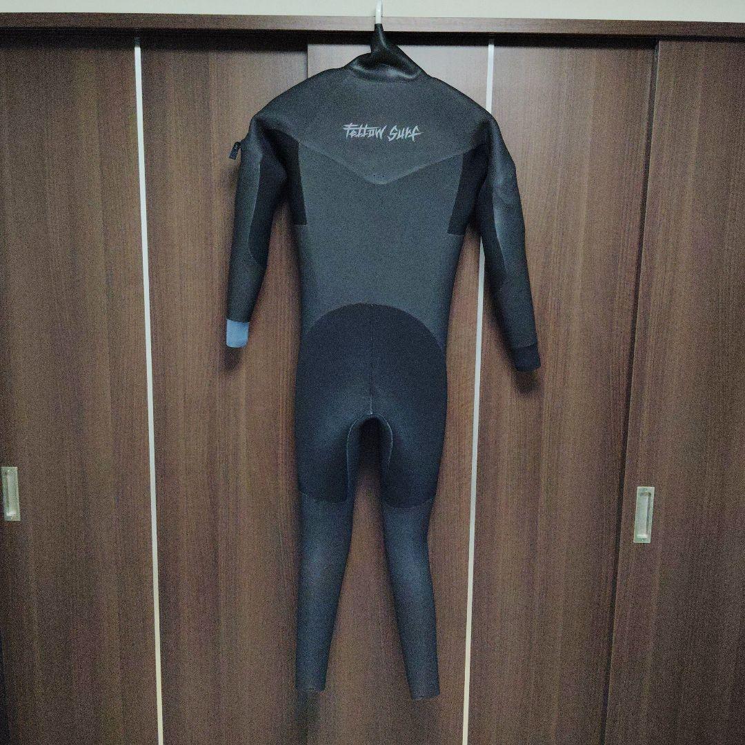 fellow　セミドライ　ウエットスーツ