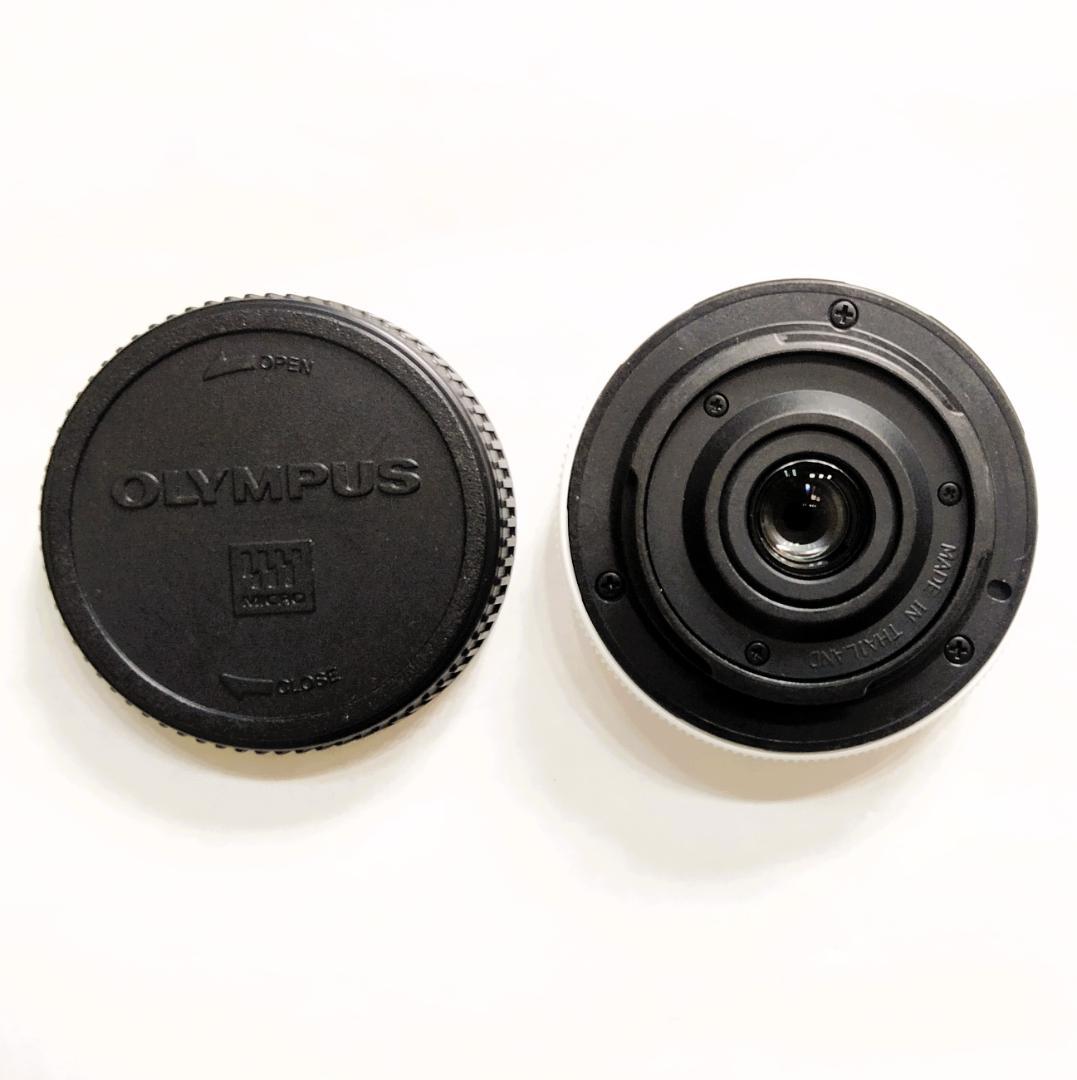 オリンパス ボディーキャップレンズ 9mm F8 フィッシュアイ ホワイト