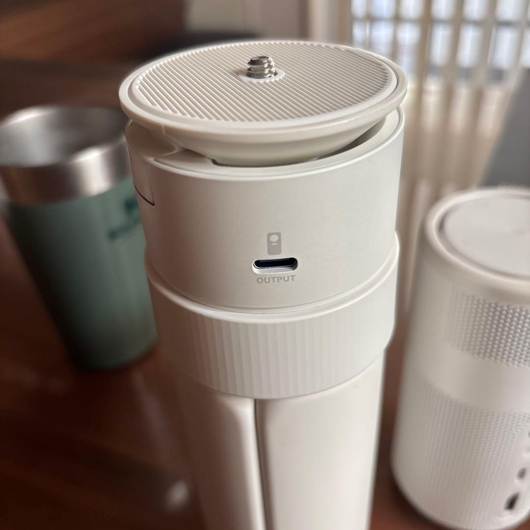 年*ル様 新品同様NEBULACapsuleAirホワイト公式プロジェクタースタ