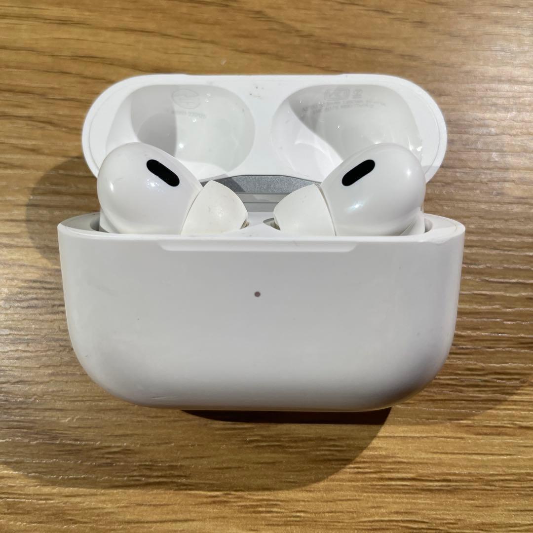 Apple Airpods Pro 第2世代　lightning
