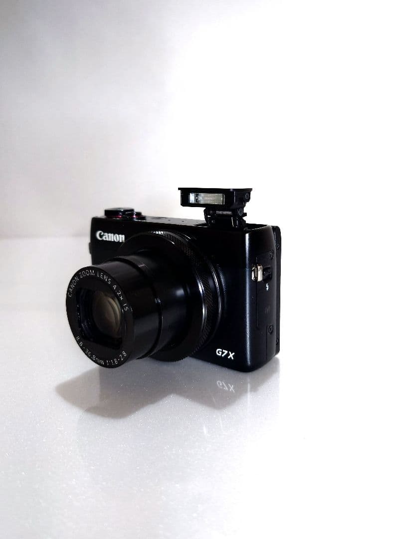 Canon PowerShot G7X 本体と付属品