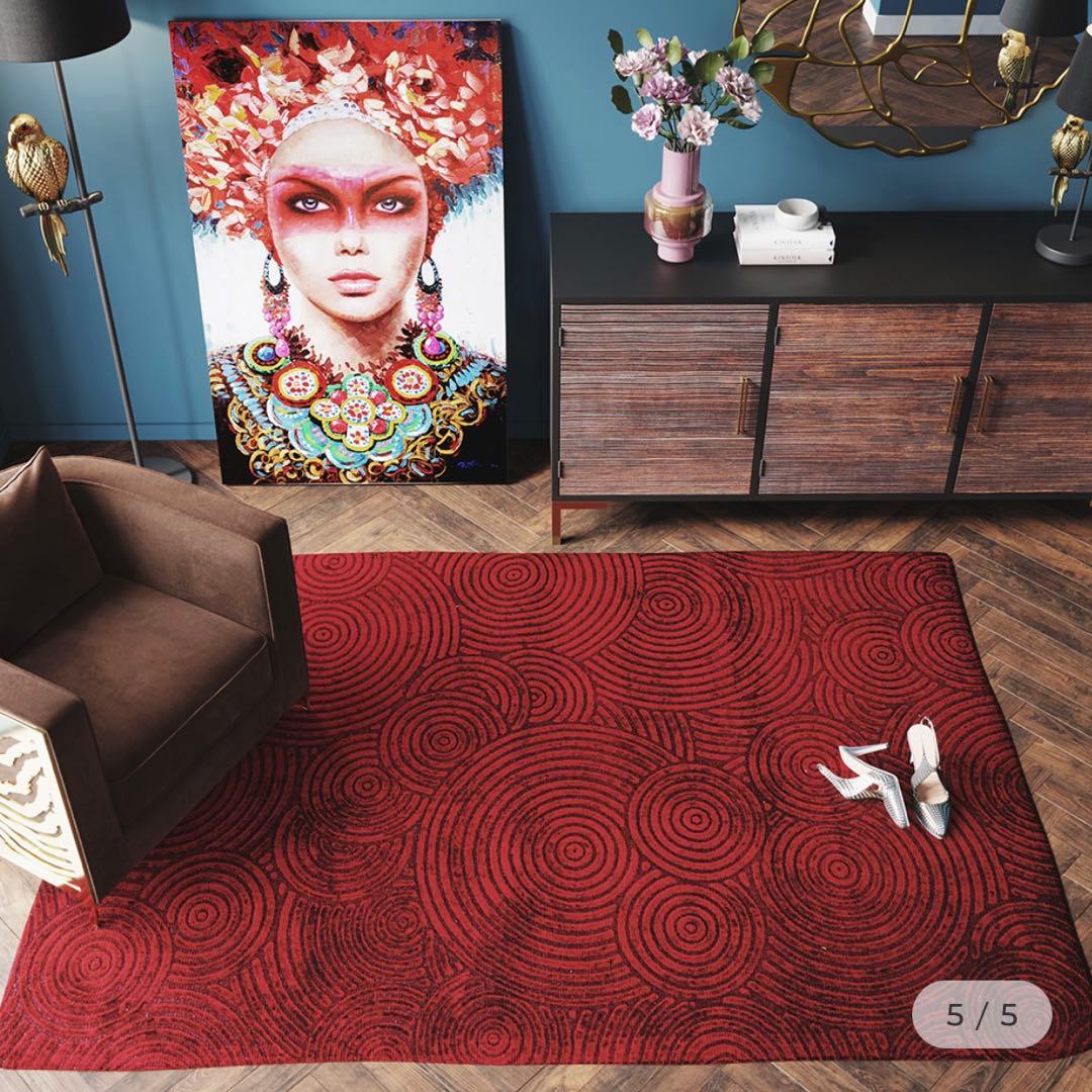 新品未使用KAREカレ トンド170x240cm　カーペット ラグ赤