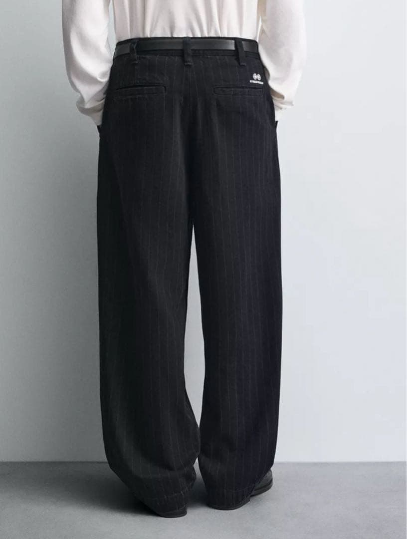 ストライプデザイン バルーンパンツ