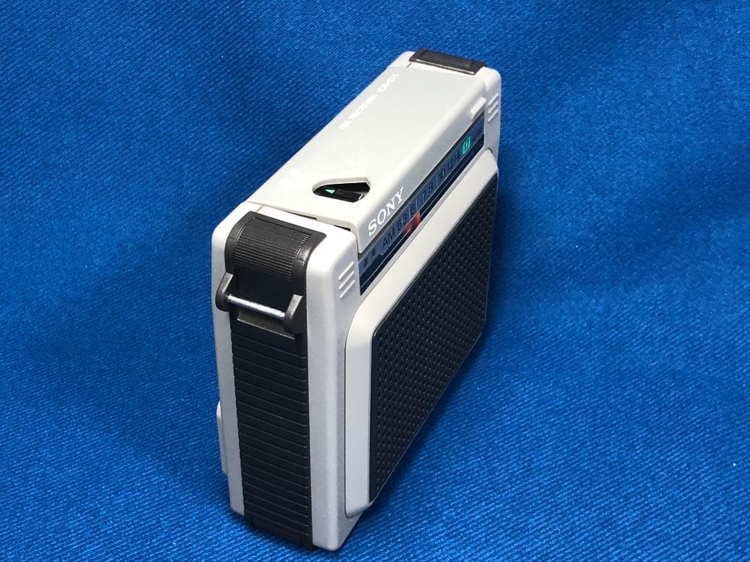 SONY AMワイドカバー ポータブルラジオ ICR-S71　中古美品