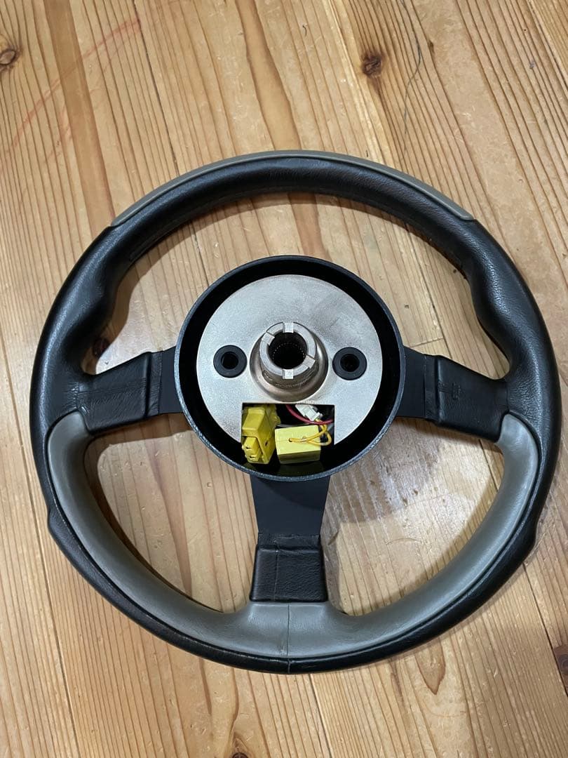 NARDI ステアリング、ホンダ用ボス付き