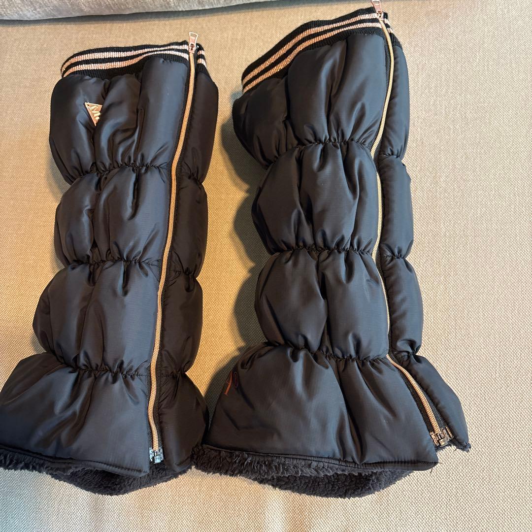 MARK&LONA ブラックダウンスタイル レッグウォーマー極美品‼️