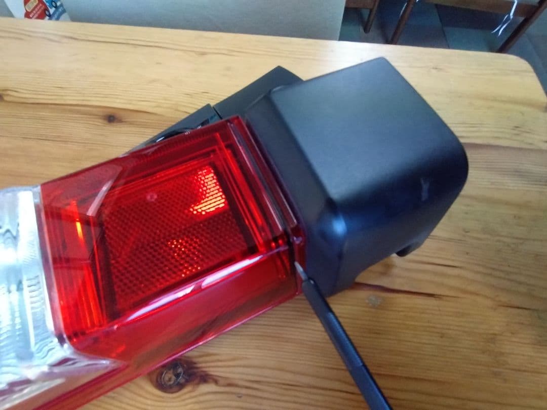 N-VAN Nバン NVAN左テールランプ テールライト点灯確認済み