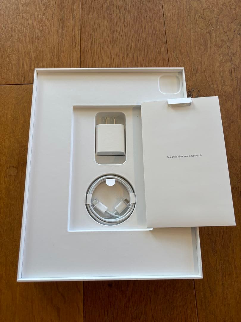 美品 iPad Pro 12.9インチ 第4世代 128GB スペースグレー